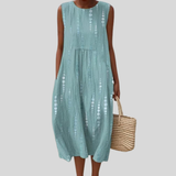 Robe en lin vert menthe avec motif ajouré