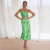 Cressier – Robe Maxi Asymétrique avec Motif Floral Délicat