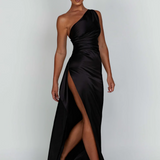 Monthey – Robe Maxi avec Présence Classique et Élégante