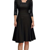 Peseux – Robe avec Détails Délicats en Dentelle
