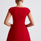 Romont – Robe Mini avec Décolleté Carré Structuré