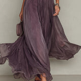 Ollon – Robe Maxi Violet avec Découpe au Cou et Manches en Dentelle